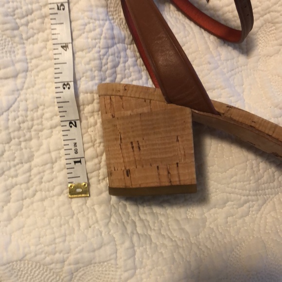 Coach size 8.5 orange & tan sandals - Picture 11 of 11